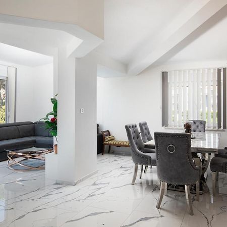 Pjescana Uvala Sea View Apartment Eksteriør billede