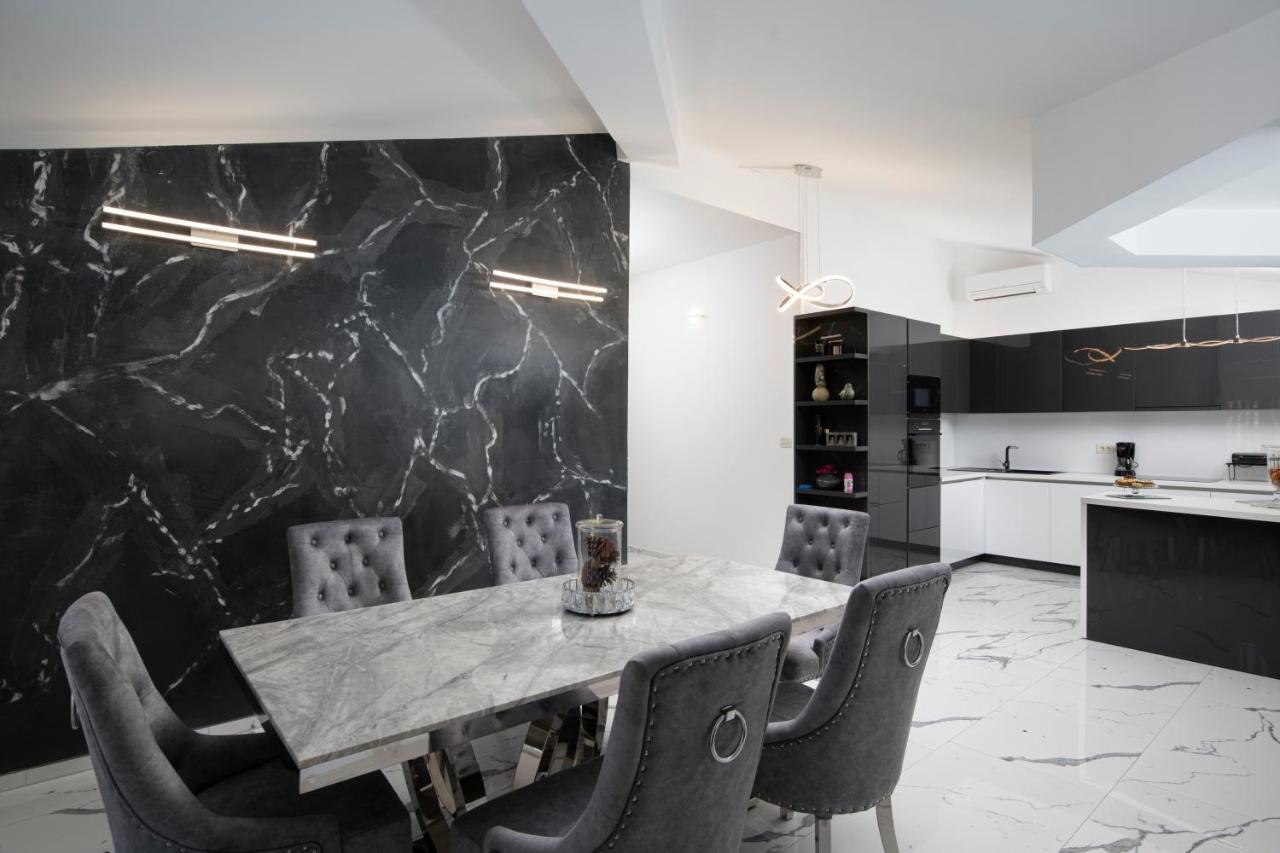Pjescana Uvala Sea View Apartment Eksteriør billede