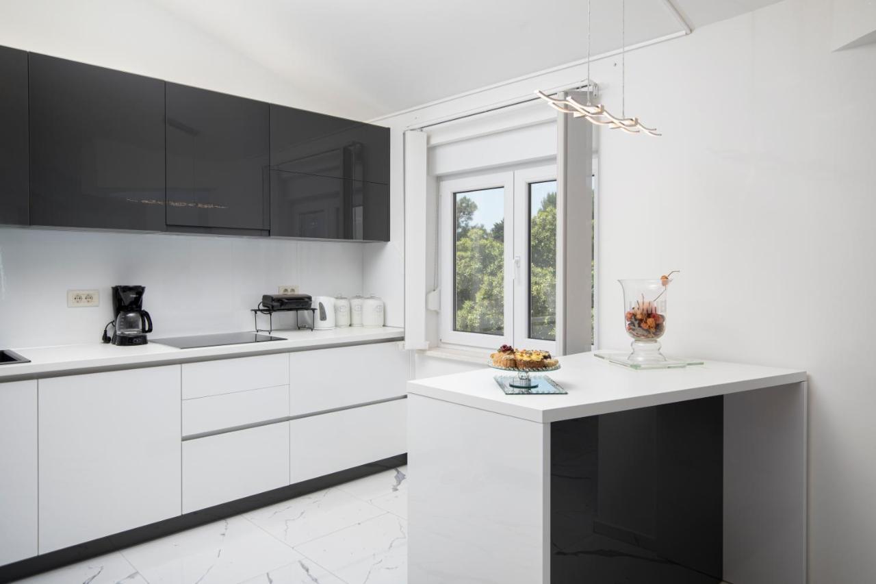 Pjescana Uvala Sea View Apartment Eksteriør billede