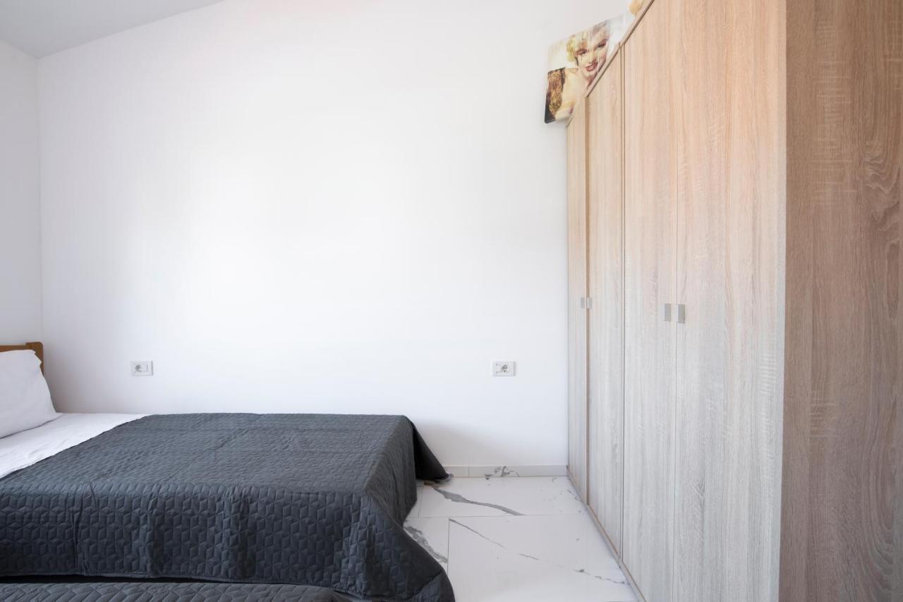 Pjescana Uvala Sea View Apartment Eksteriør billede